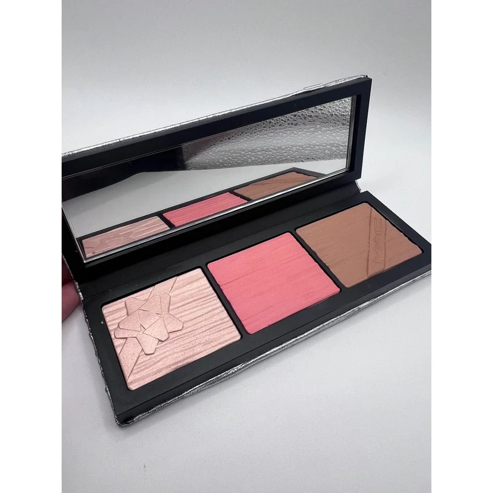 MAC Cosmetics Shiny‎ Pretty Things Face Compact FAIR Skin Open Box Unused Makeup